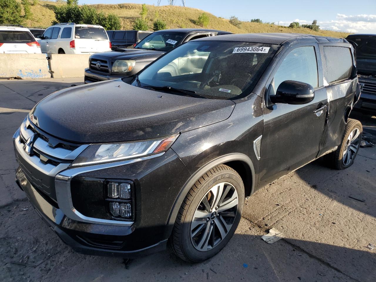 MITSUBISHI OUTLANDER 2021
