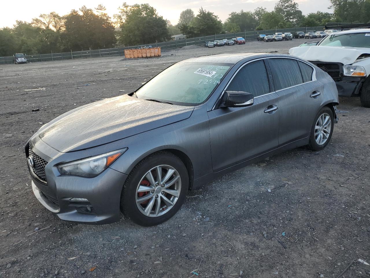 INFINITI Q50 BASE 2015