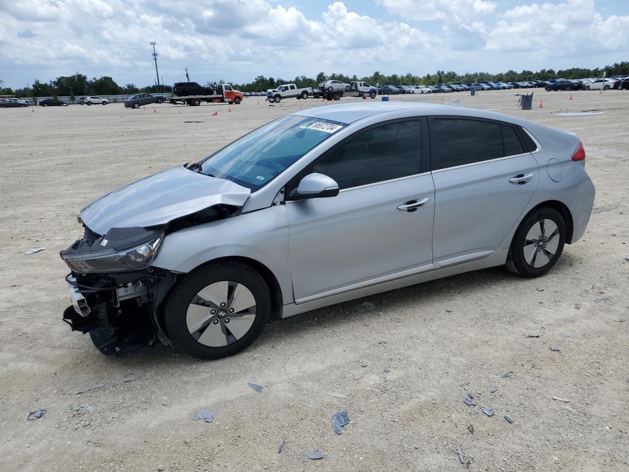 HYUNDAI IONIQ SE 2021