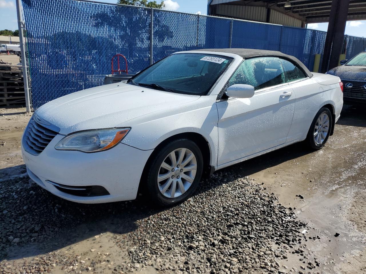 CHRYSLER 200 TOURIN 2011