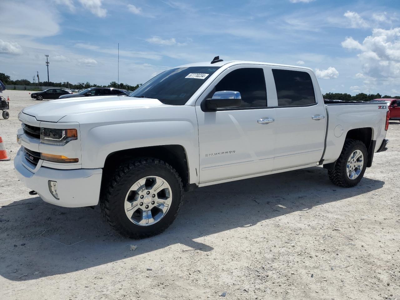 CHEVROLET SILVERADO 2018
