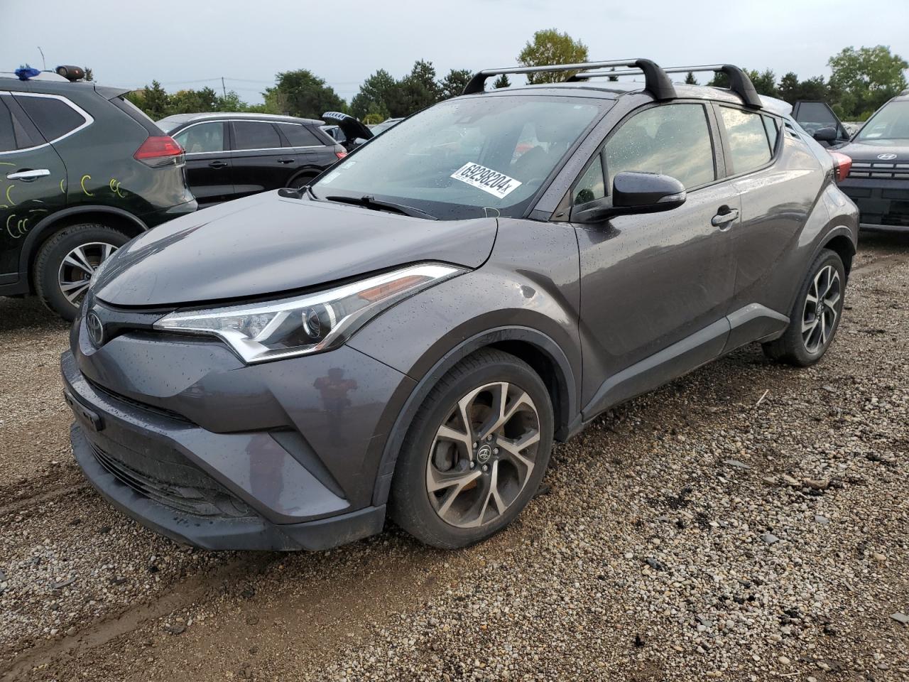 TOYOTA C-HR XLE 2019