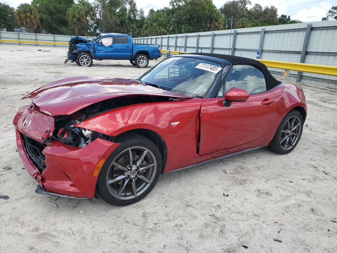 MAZDA MX-5 MIATA 2016