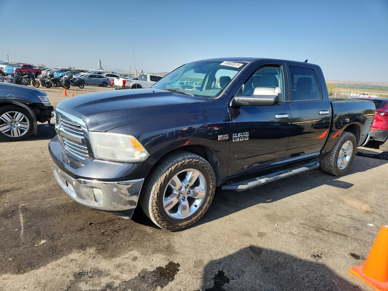 RAM 1500 SLT 2017