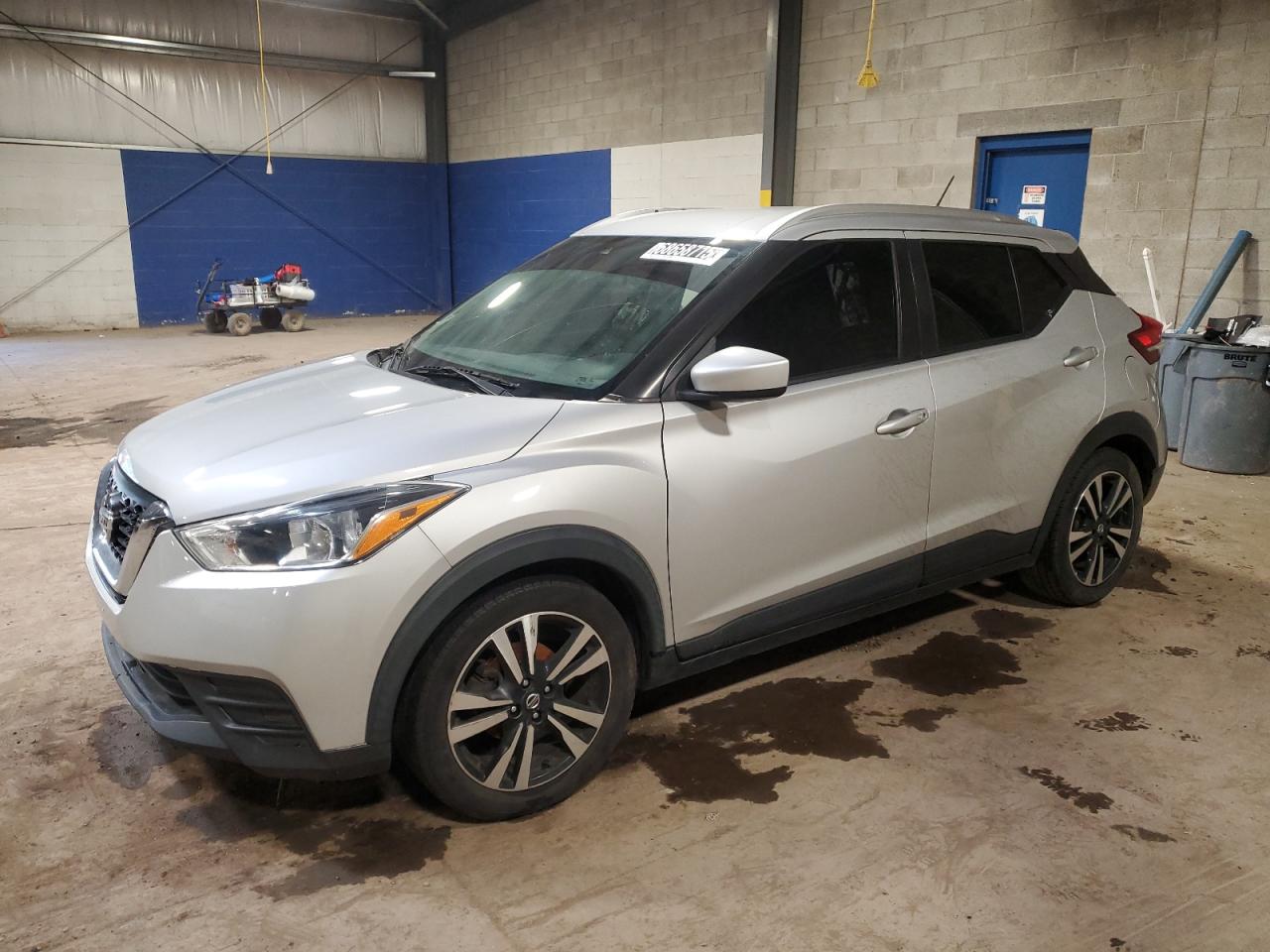 NISSAN KICKS SV 2020