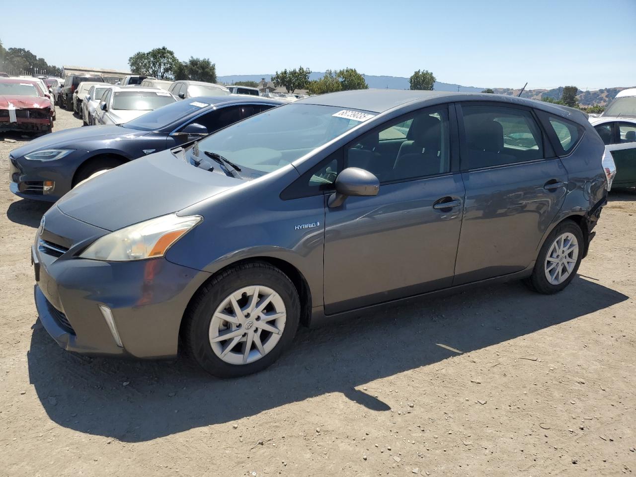 TOYOTA PRIUS V 2014