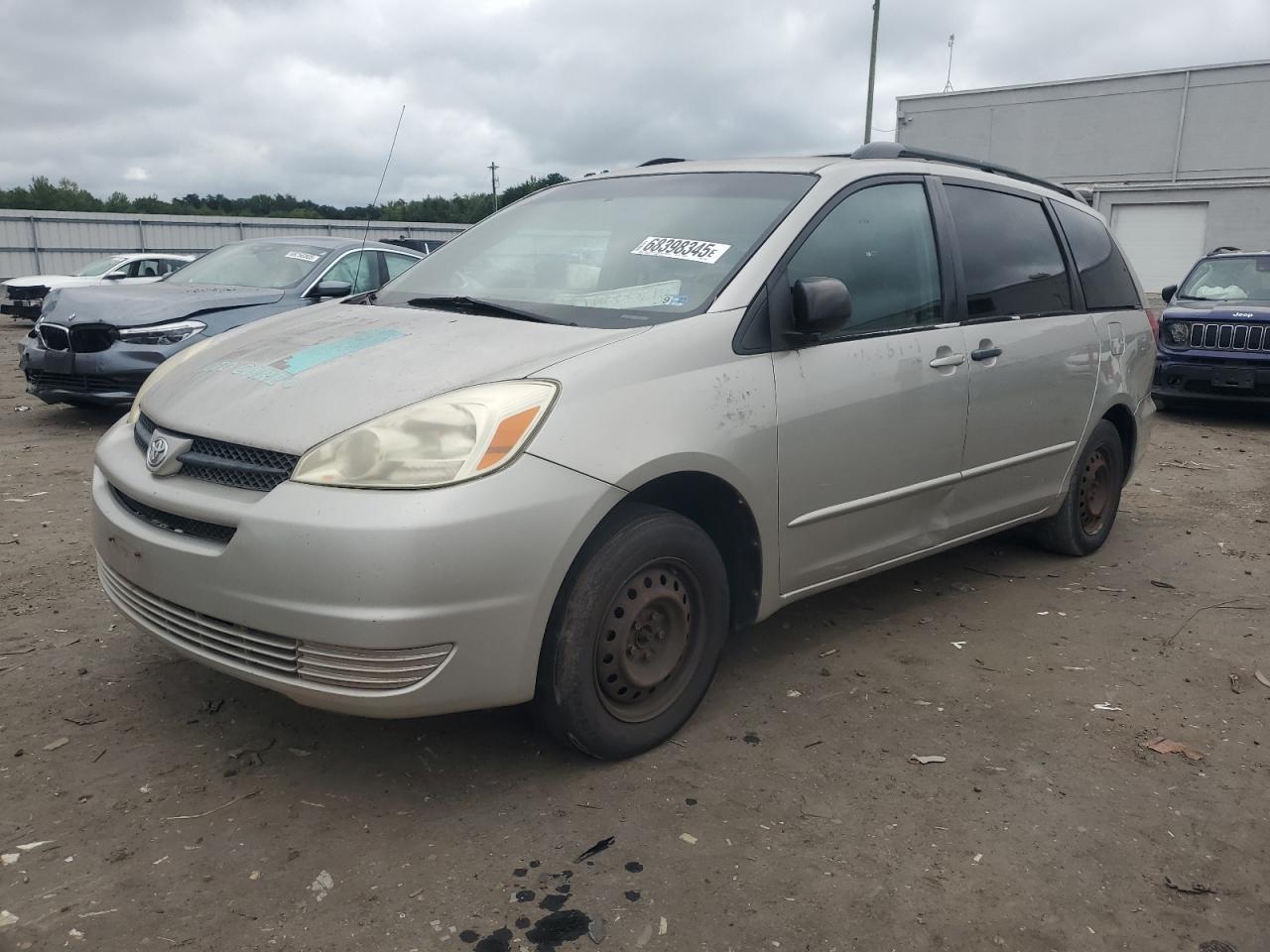 TOYOTA SIENNA CE 2004