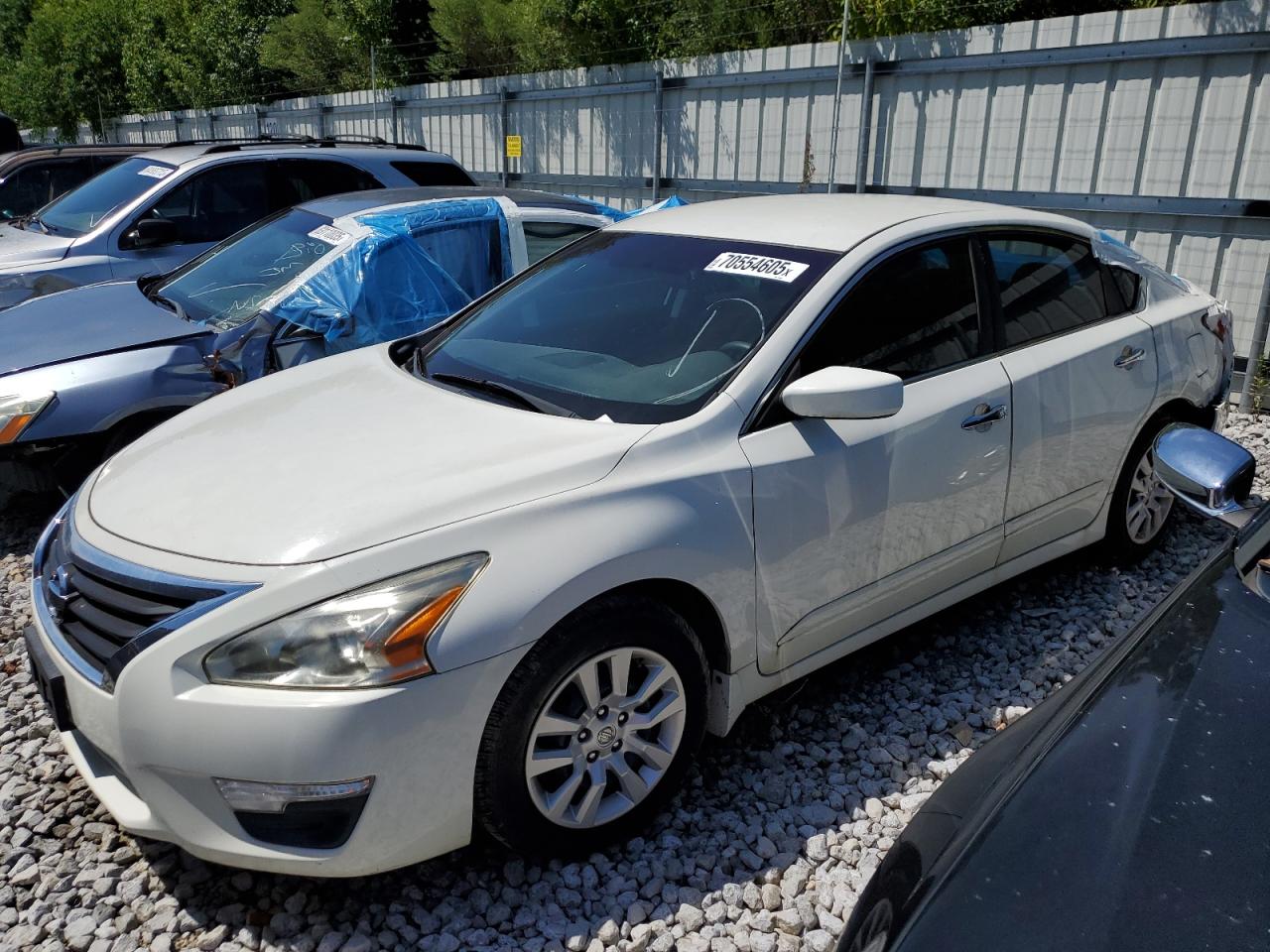 NISSAN ALTIMA 2015