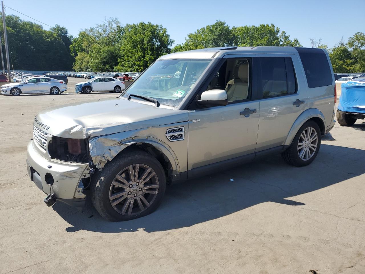 LAND ROVER LR4 HSE 2012