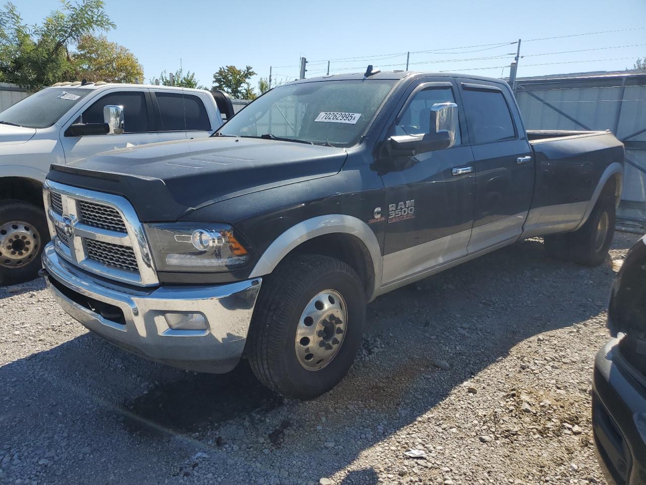 RAM 3500 LARAMIE 2015