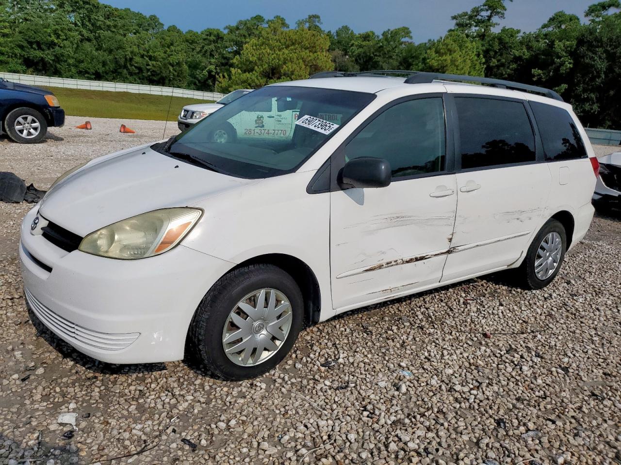 TOYOTA SIENNA CE 2004