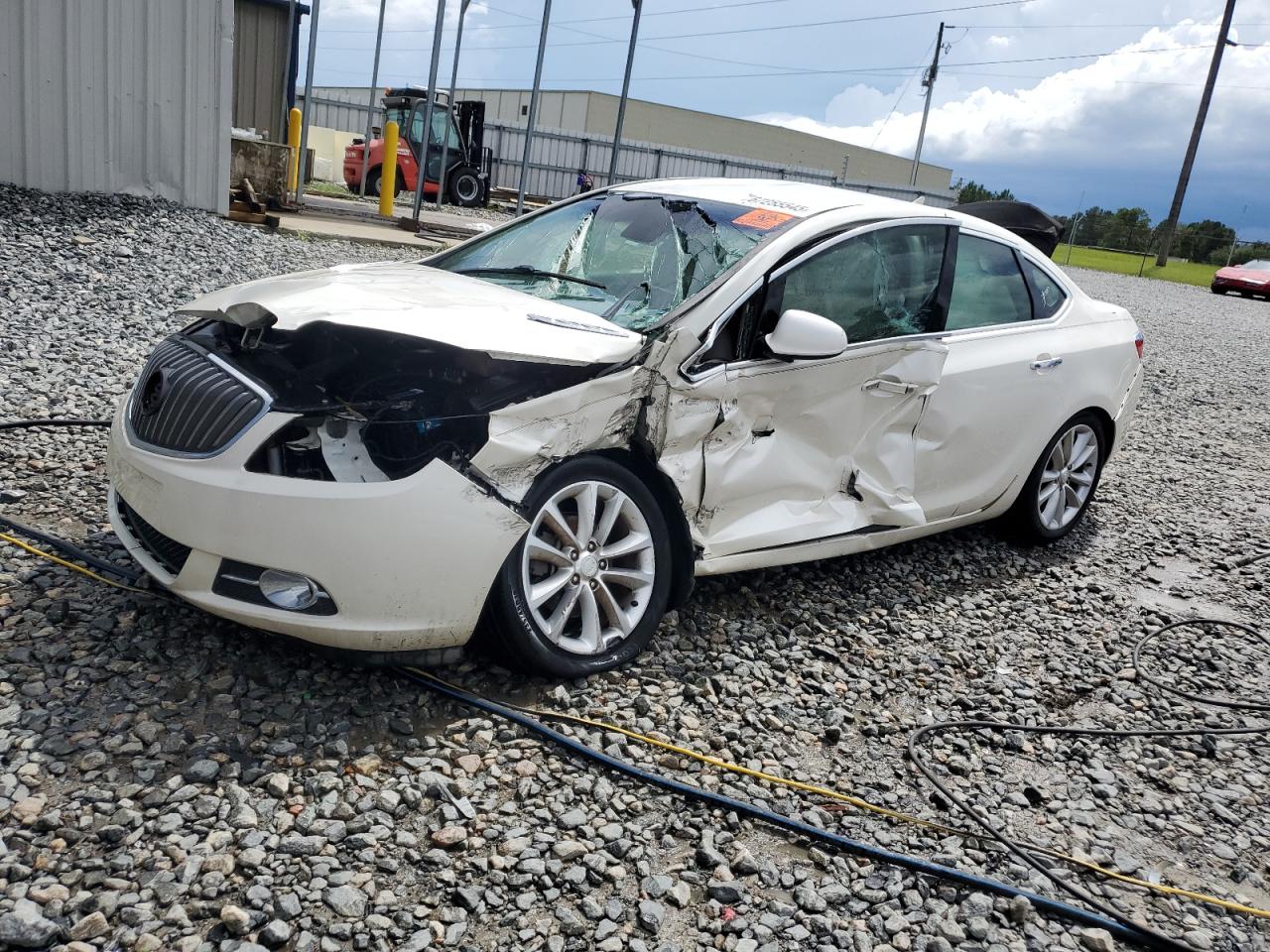 BUICK VERANO 2012