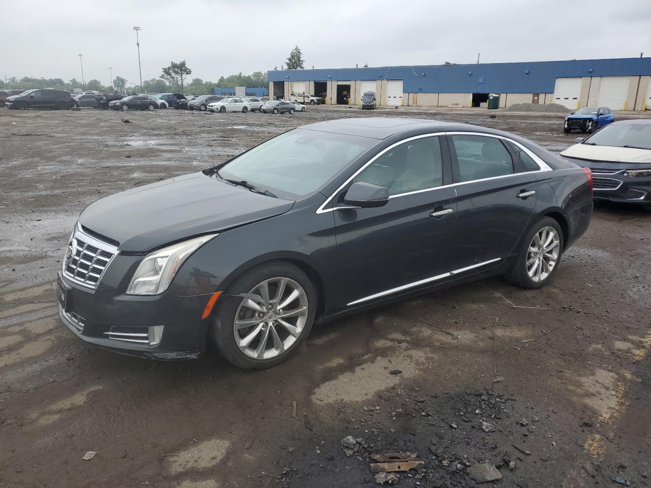 CADILLAC XTS LUXURY 2013