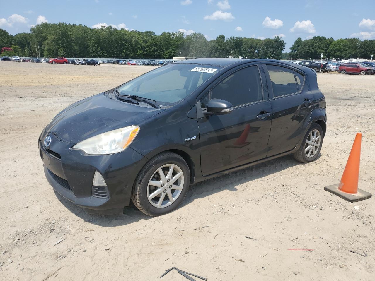 TOYOTA PRIUS C 2013