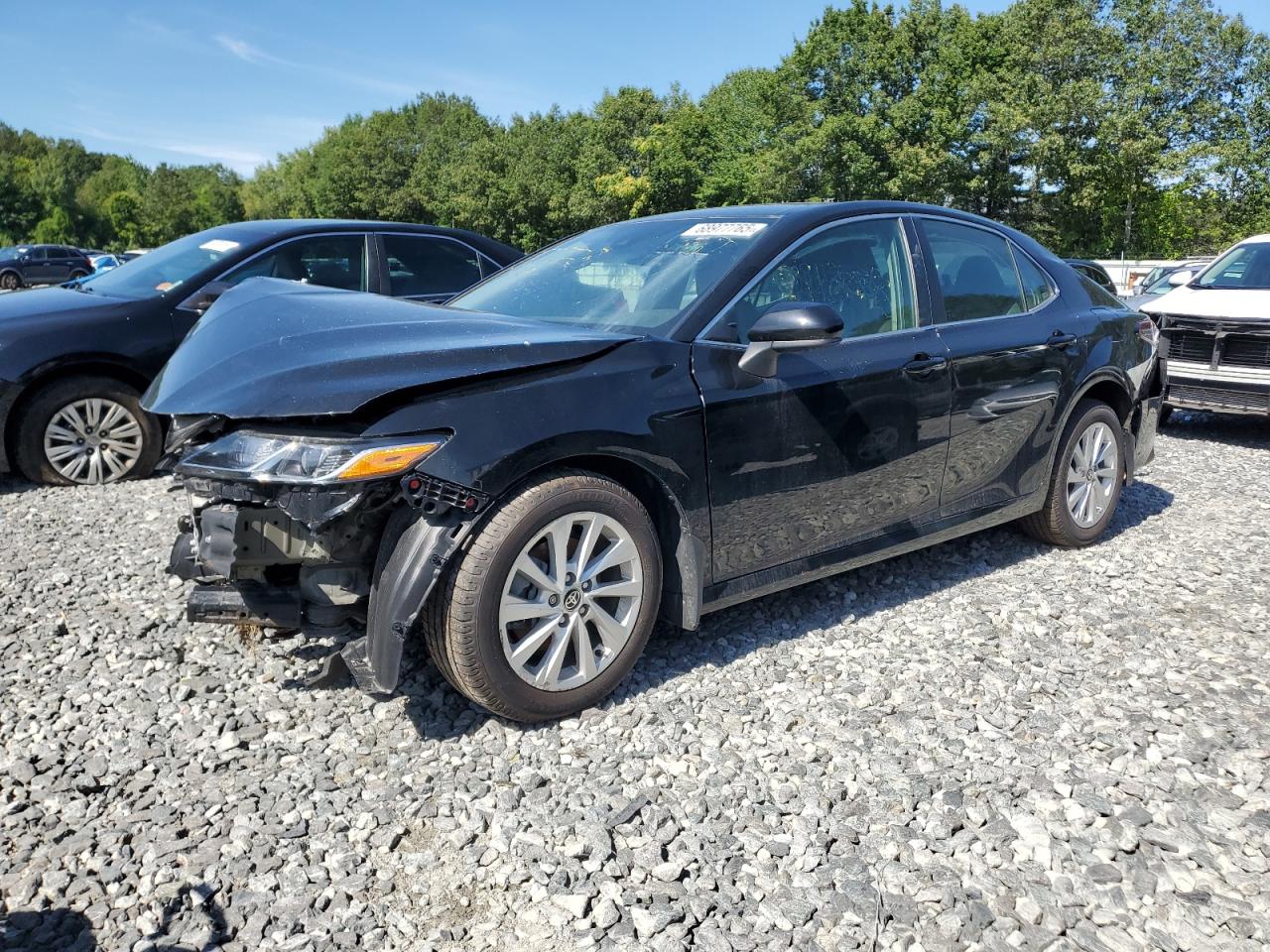 TOYOTA CAMRY LE 2023