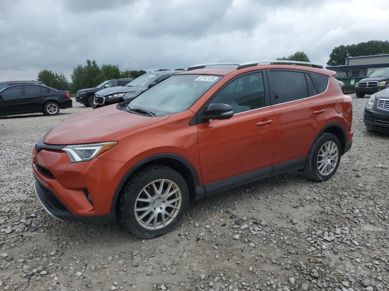 TOYOTA RAV4 SE 2016