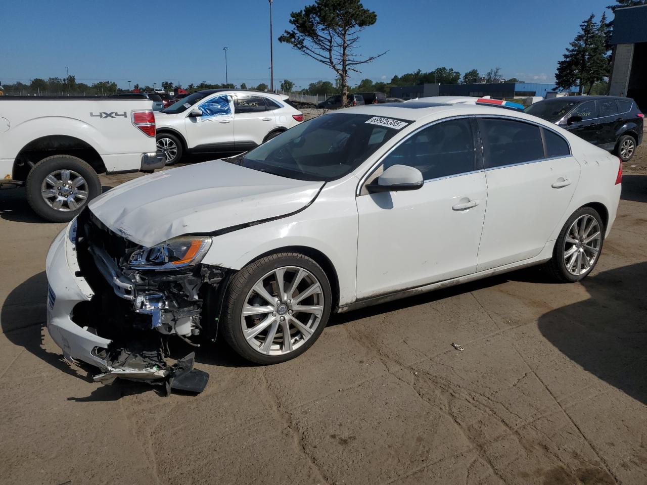VOLVO S60 PLATINUM 2016