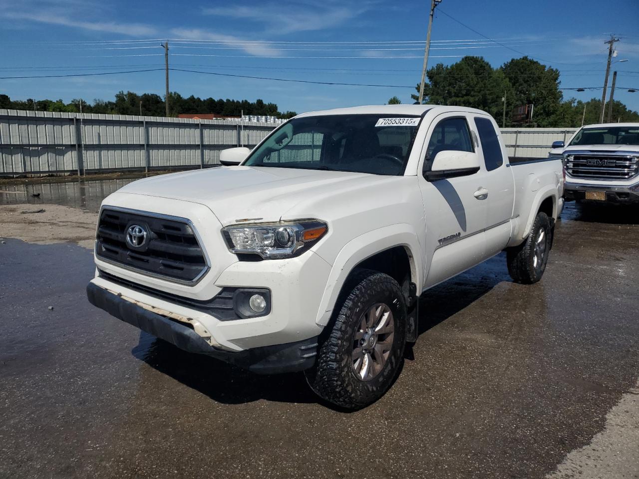 TOYOTA TACOMA ACC 2017