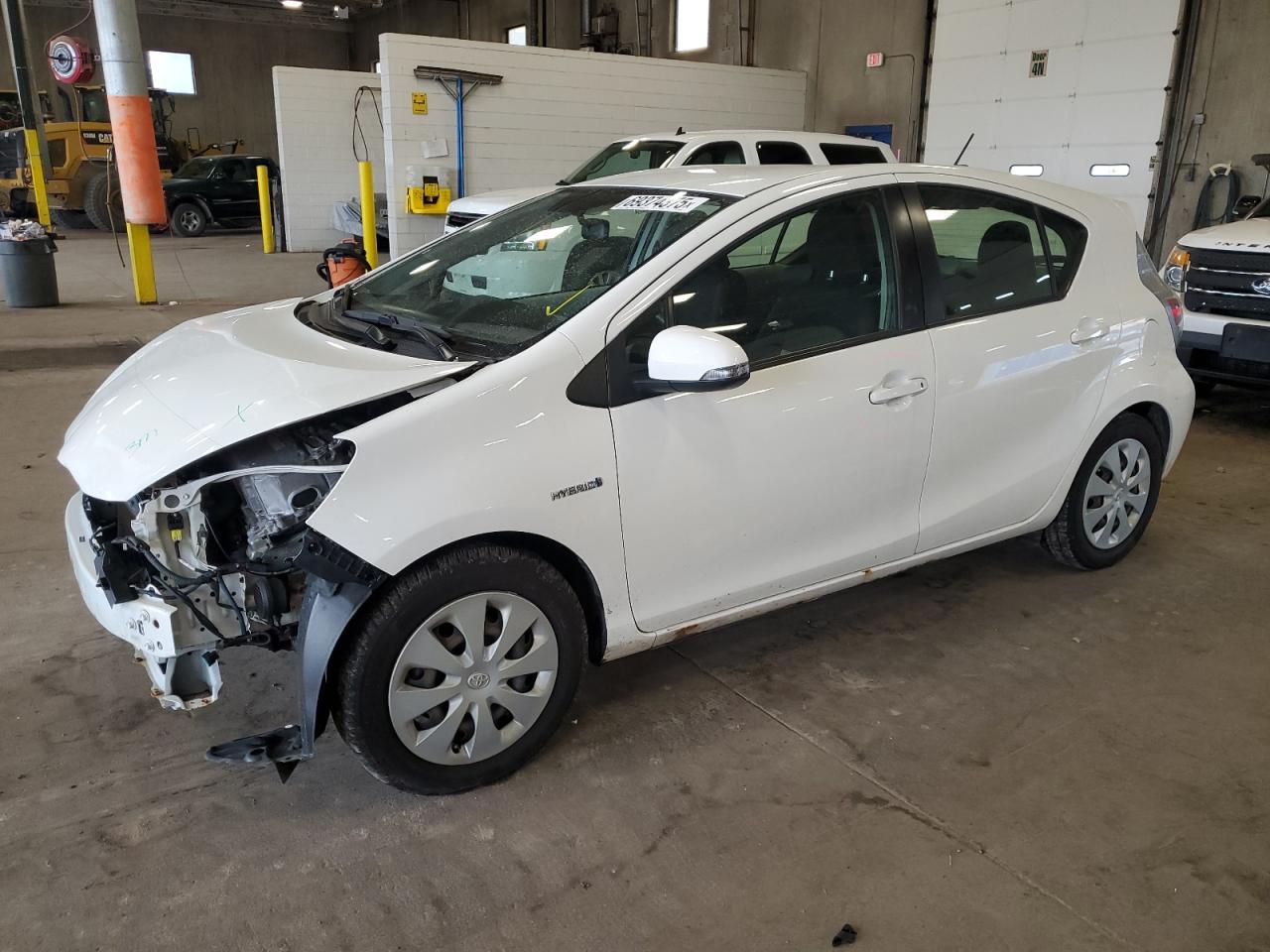 TOYOTA PRIUS C 2012