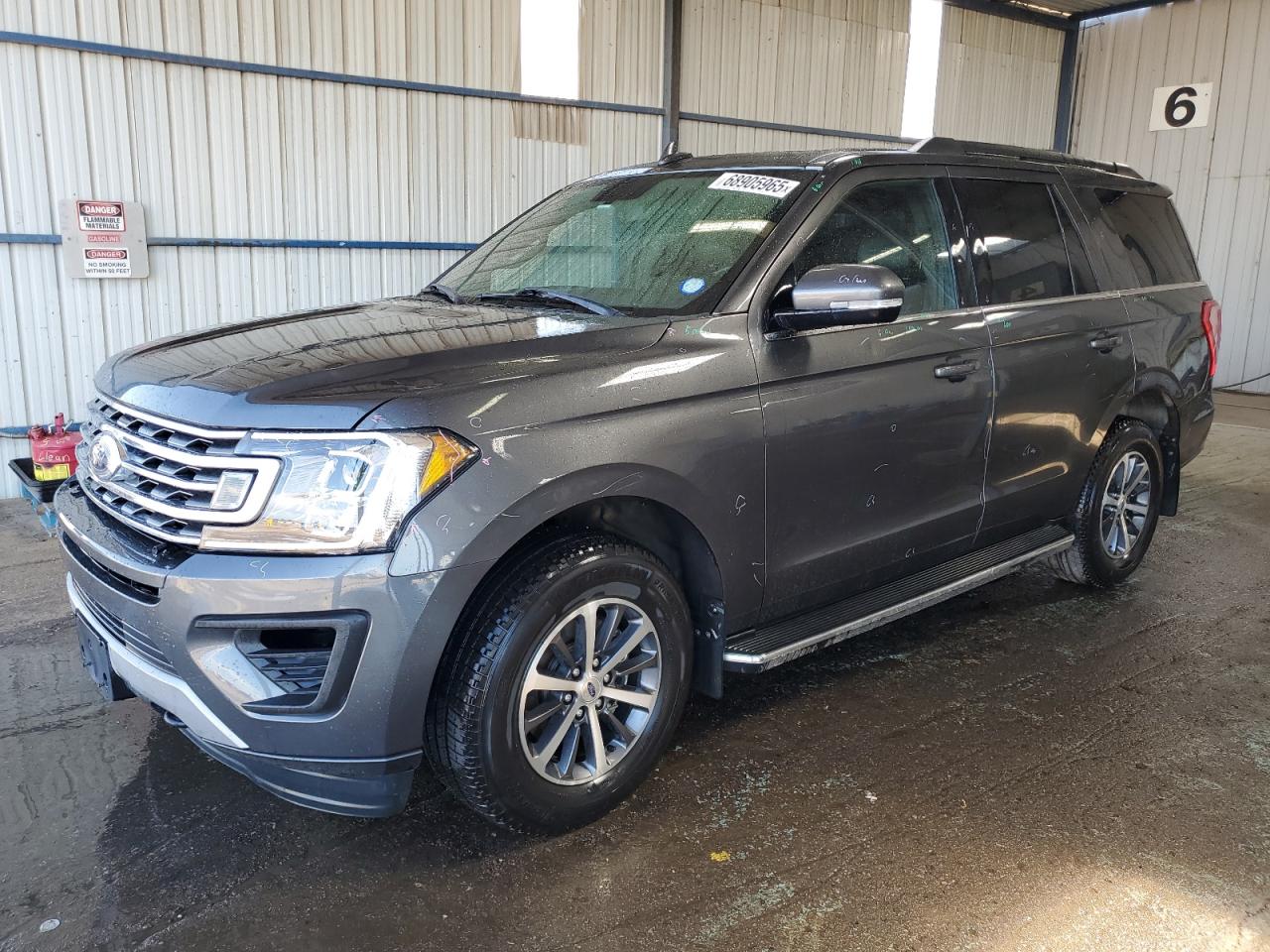 FORD EXPEDITION XLT 2019