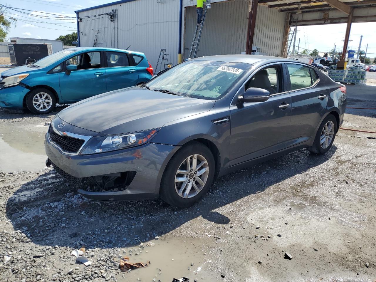 KIA OPTIMA LX 2011