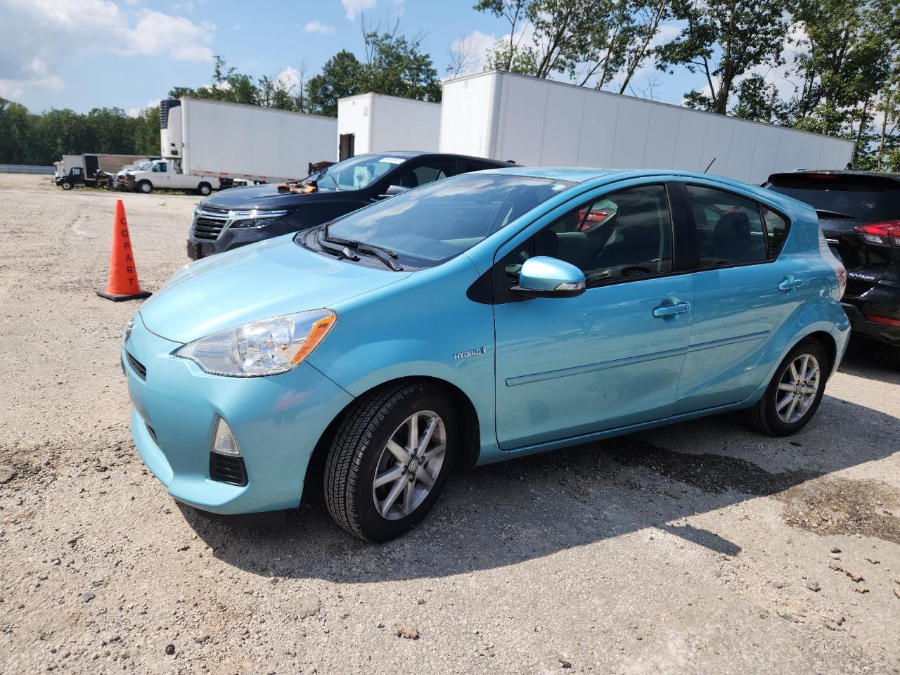 TOYOTA PRIUS C 2014