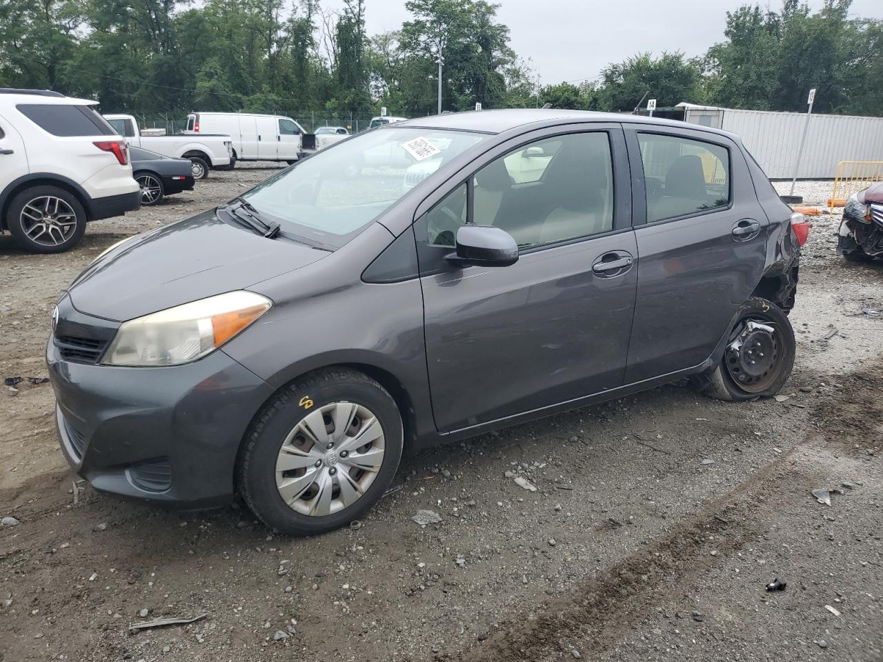 TOYOTA YARIS 2012