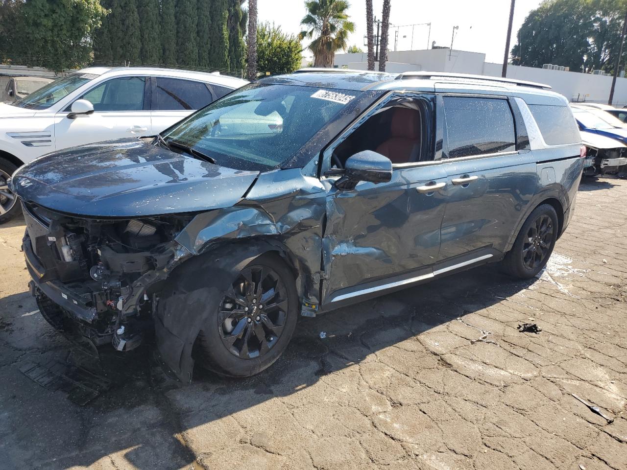 KIA CARNIVAL SX 2024