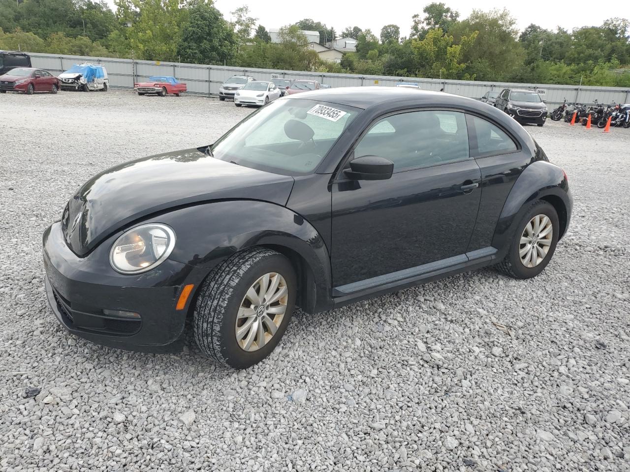 VOLKSWAGEN BEETLE 2013