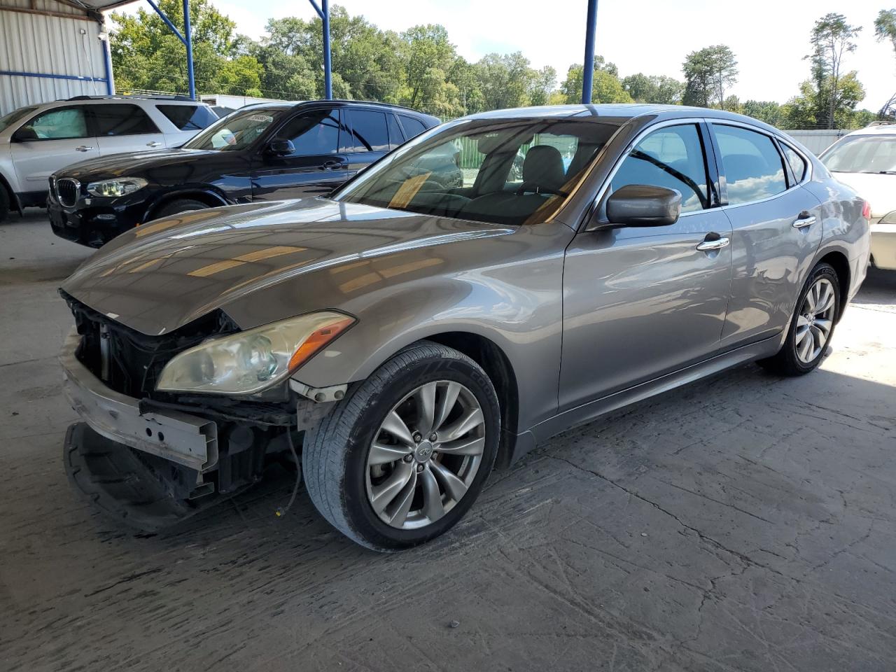 INFINITI M37 2012