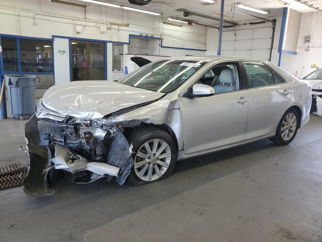 TOYOTA CAMRY HYBRID 2012