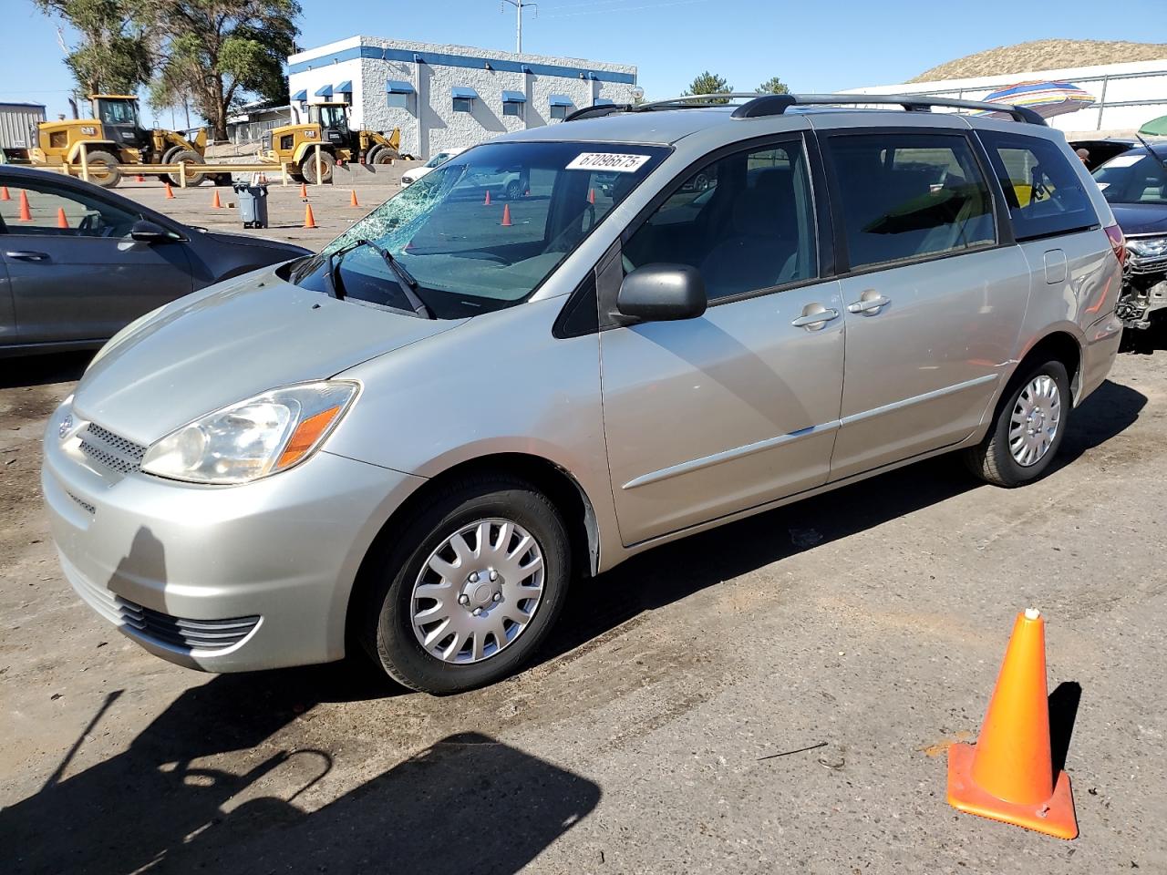 TOYOTA SIENNA CE 2004