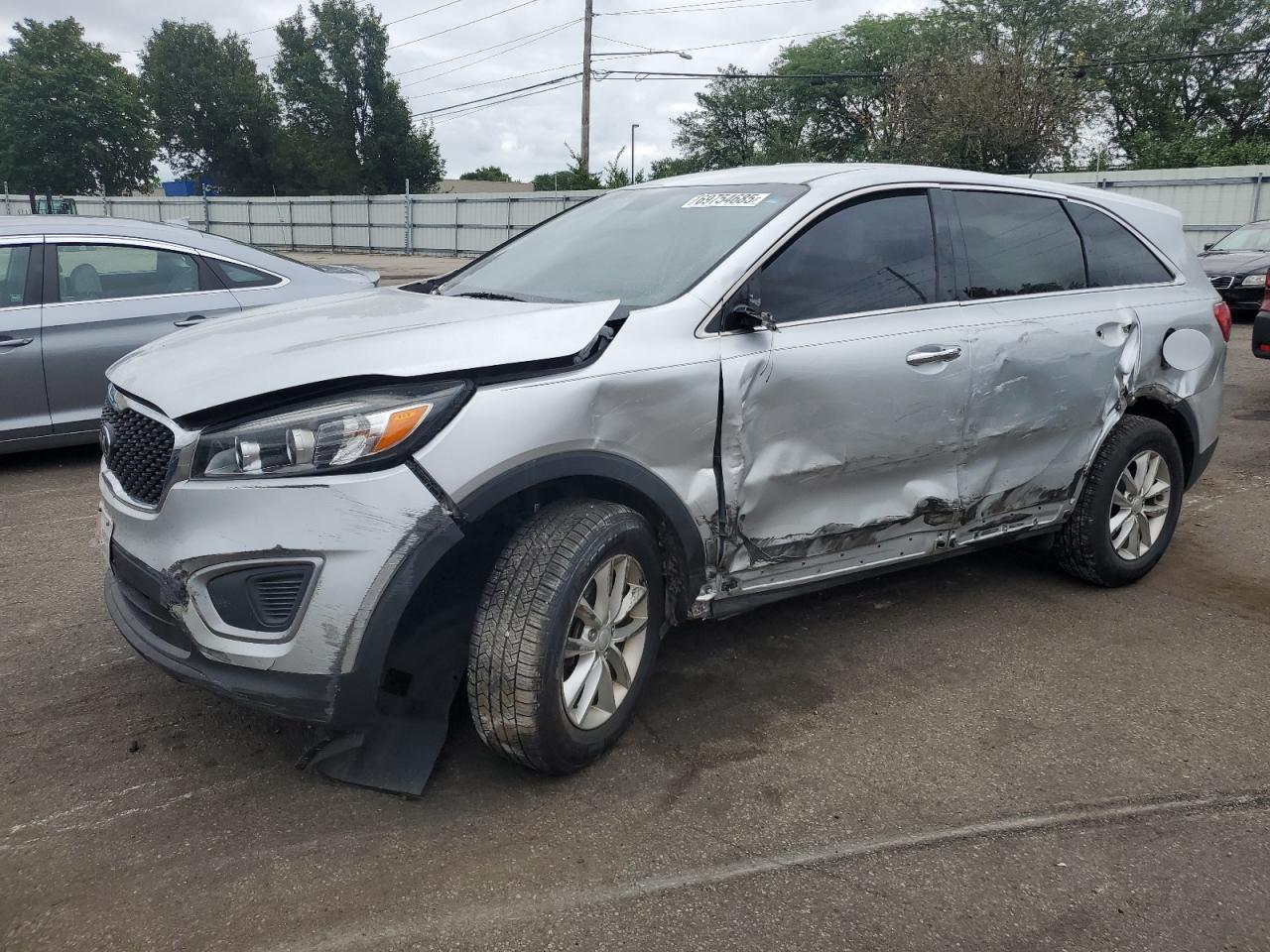 KIA SORENTO LX 2017