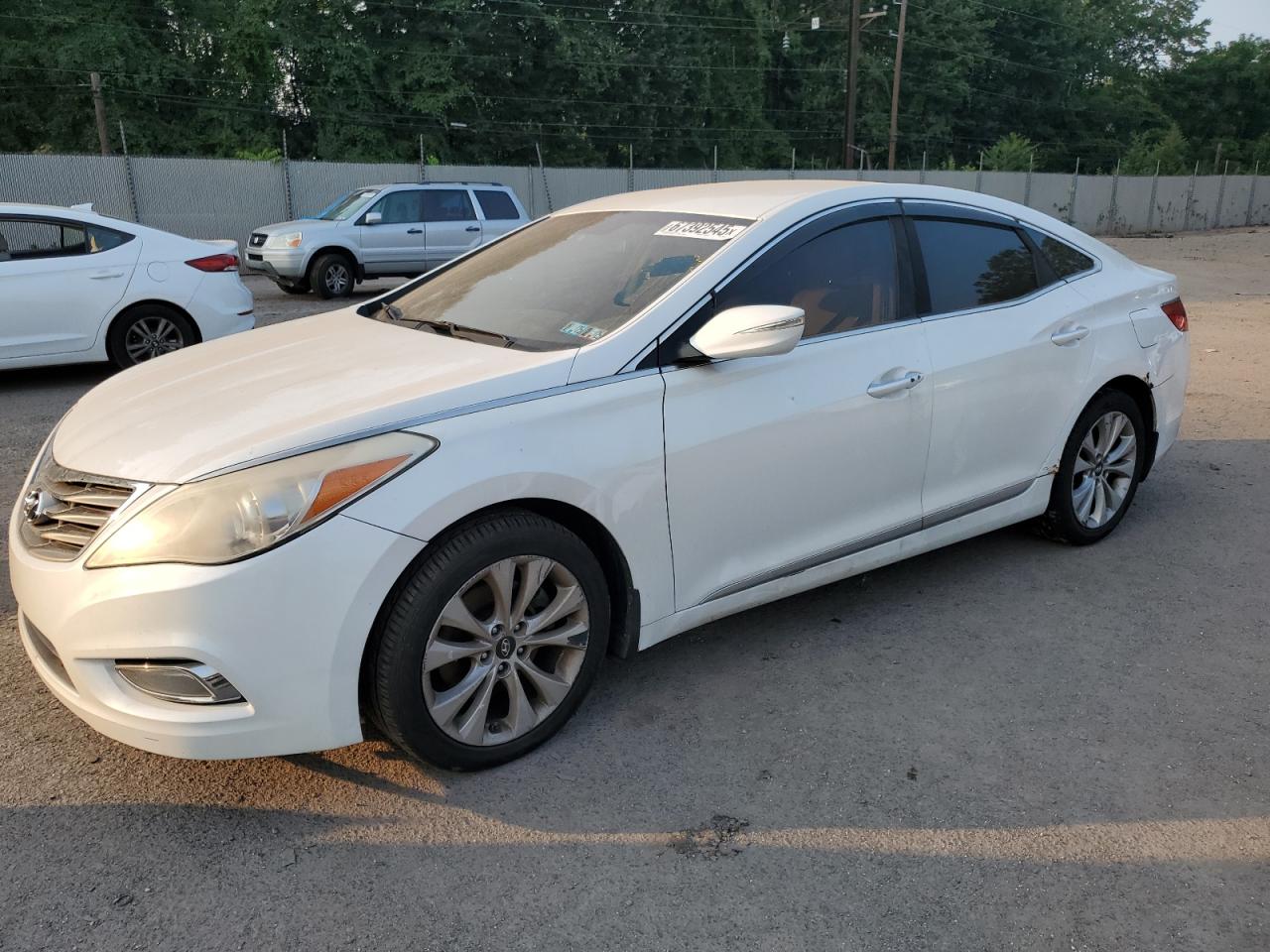 HYUNDAI AZERA GLS 2012