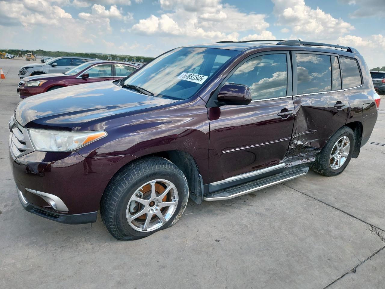 TOYOTA HIGHLANDER 2013