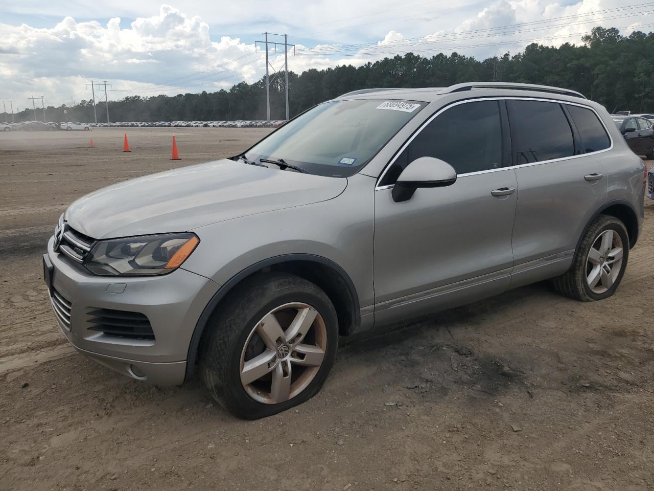 VOLKSWAGEN TOUAREG HY 2012