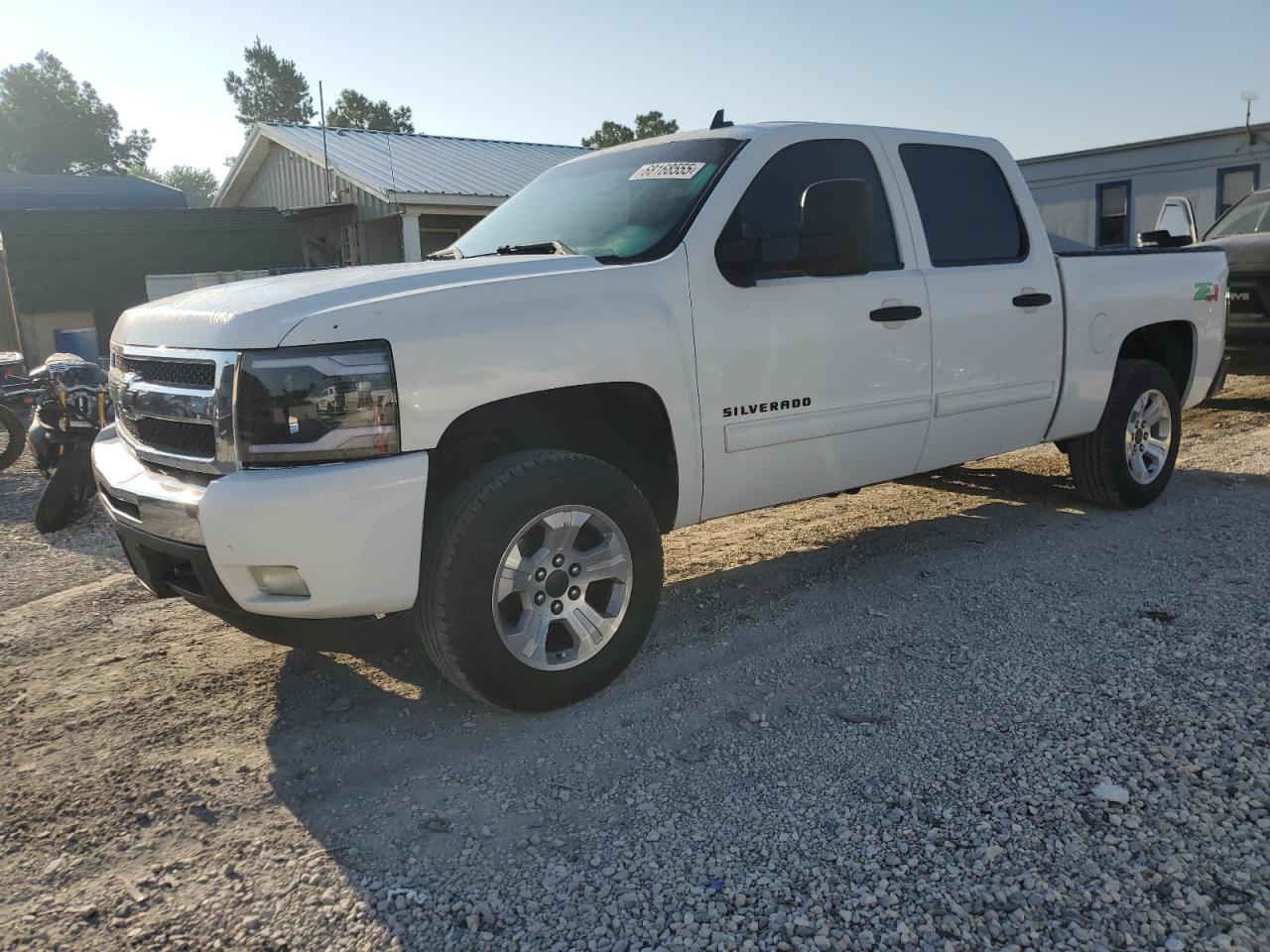CHEVROLET SILVERADO 2011