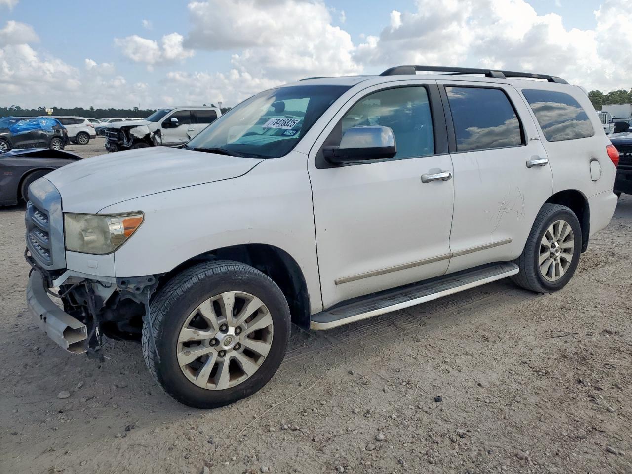 TOYOTA SEQUOIA LIMITED 2012