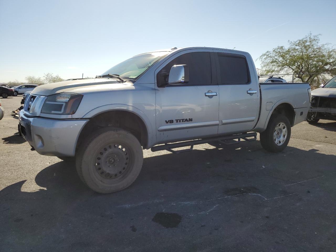 NISSAN TITAN S 2012