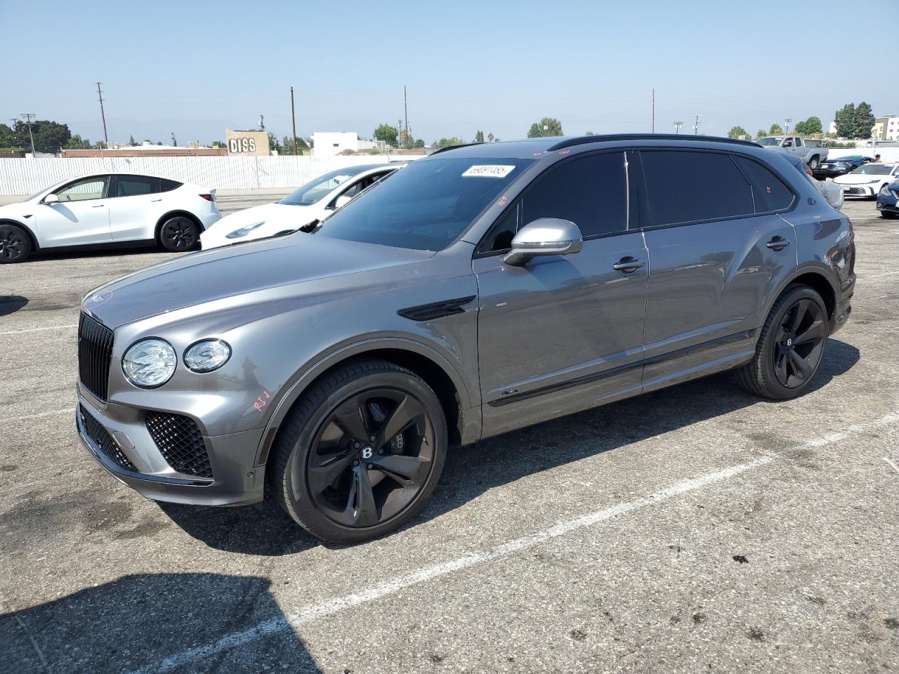 BENTLEY BENTAYGA 2024