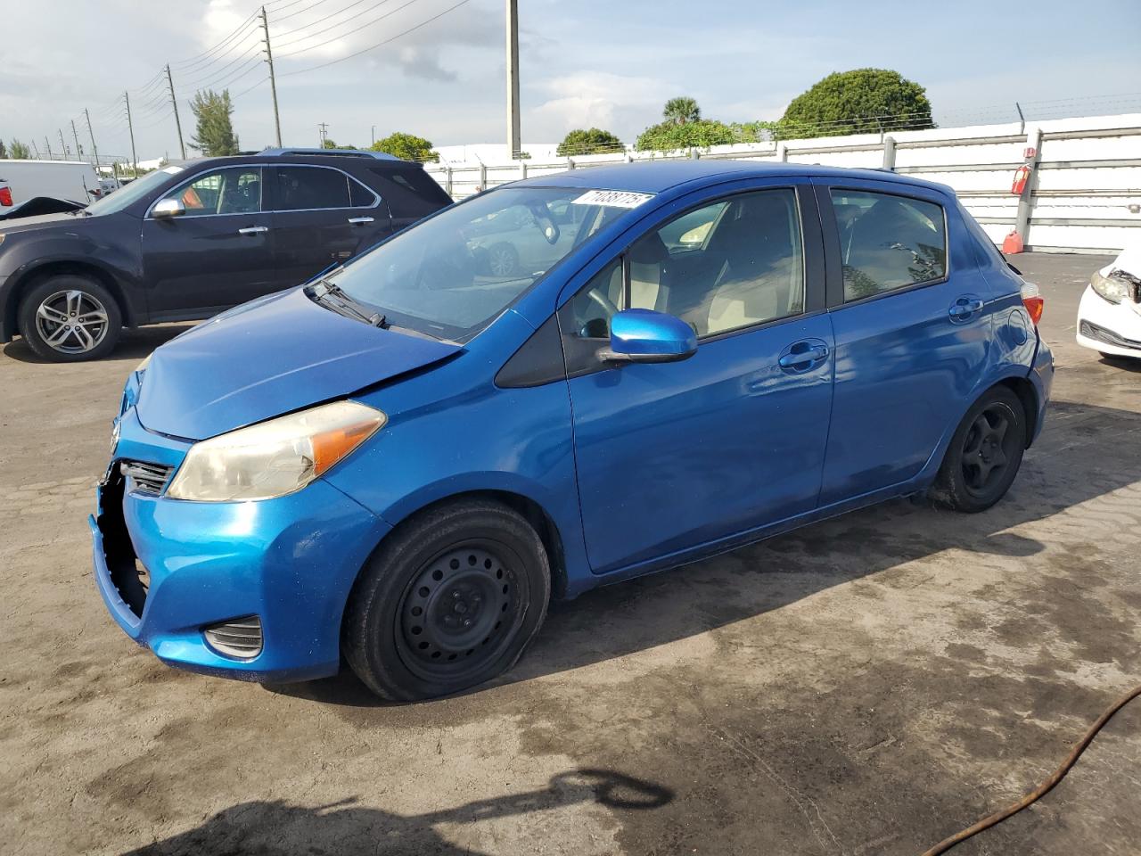 TOYOTA YARIS 2013