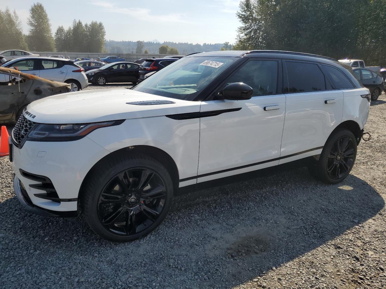 LAND ROVER RANGE ROVER VELAR R-DYNAMIC S 2022