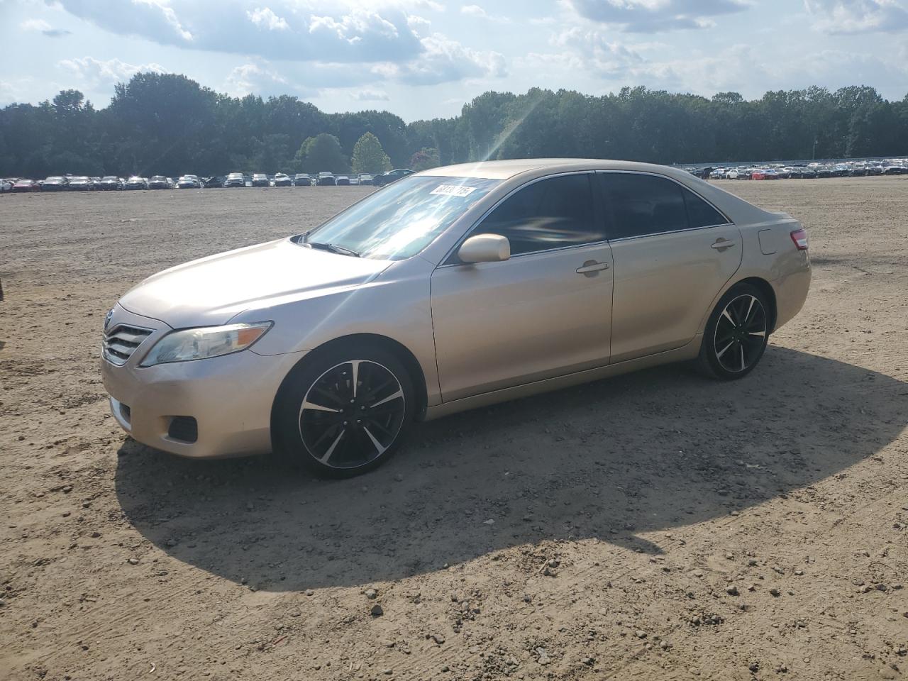 TOYOTA CAMRY BASE 2011