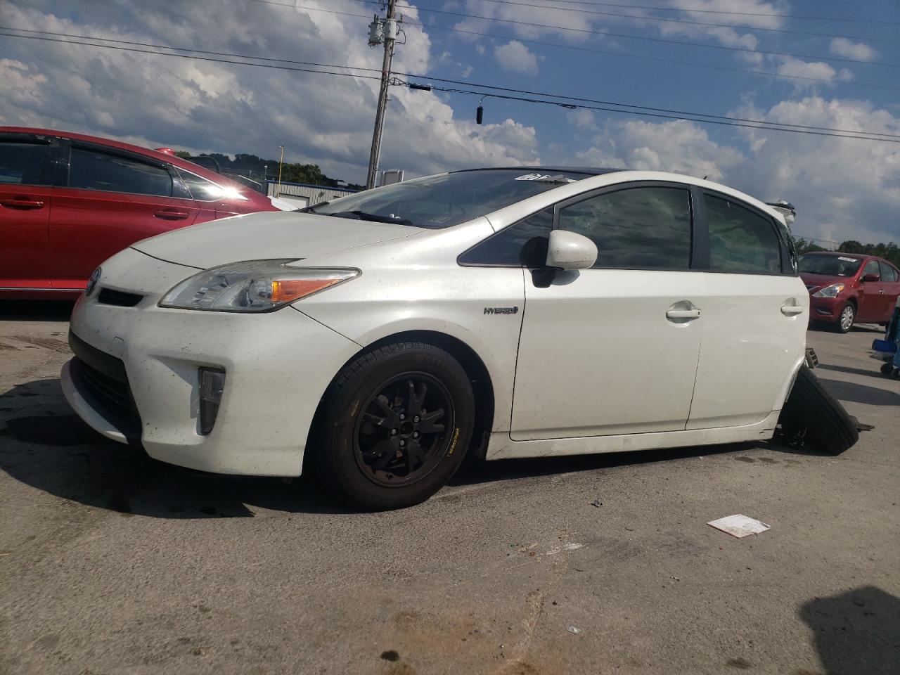 TOYOTA PRIUS 2013