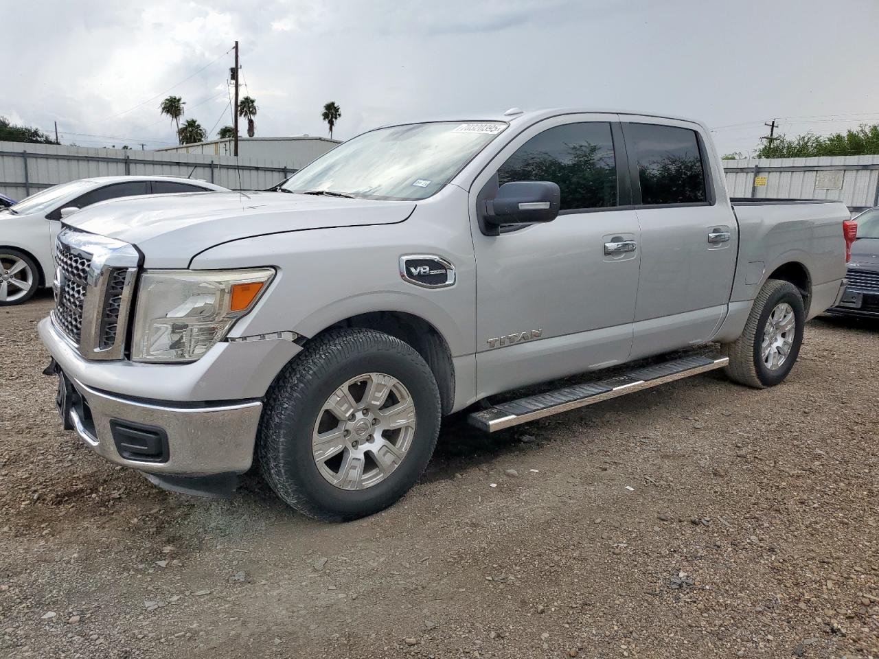 NISSAN TITAN S 2017