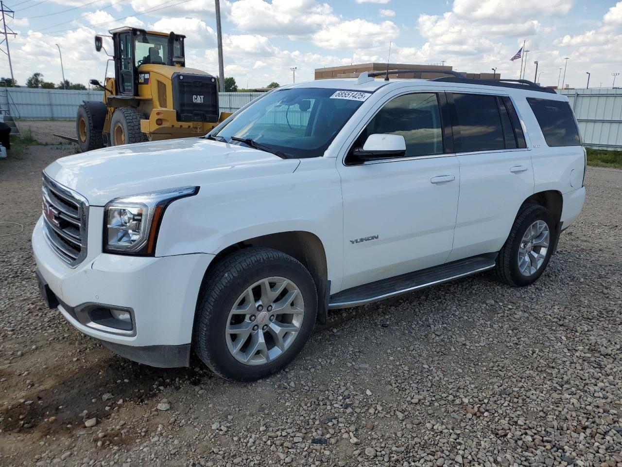 GMC YUKON SLE 2016