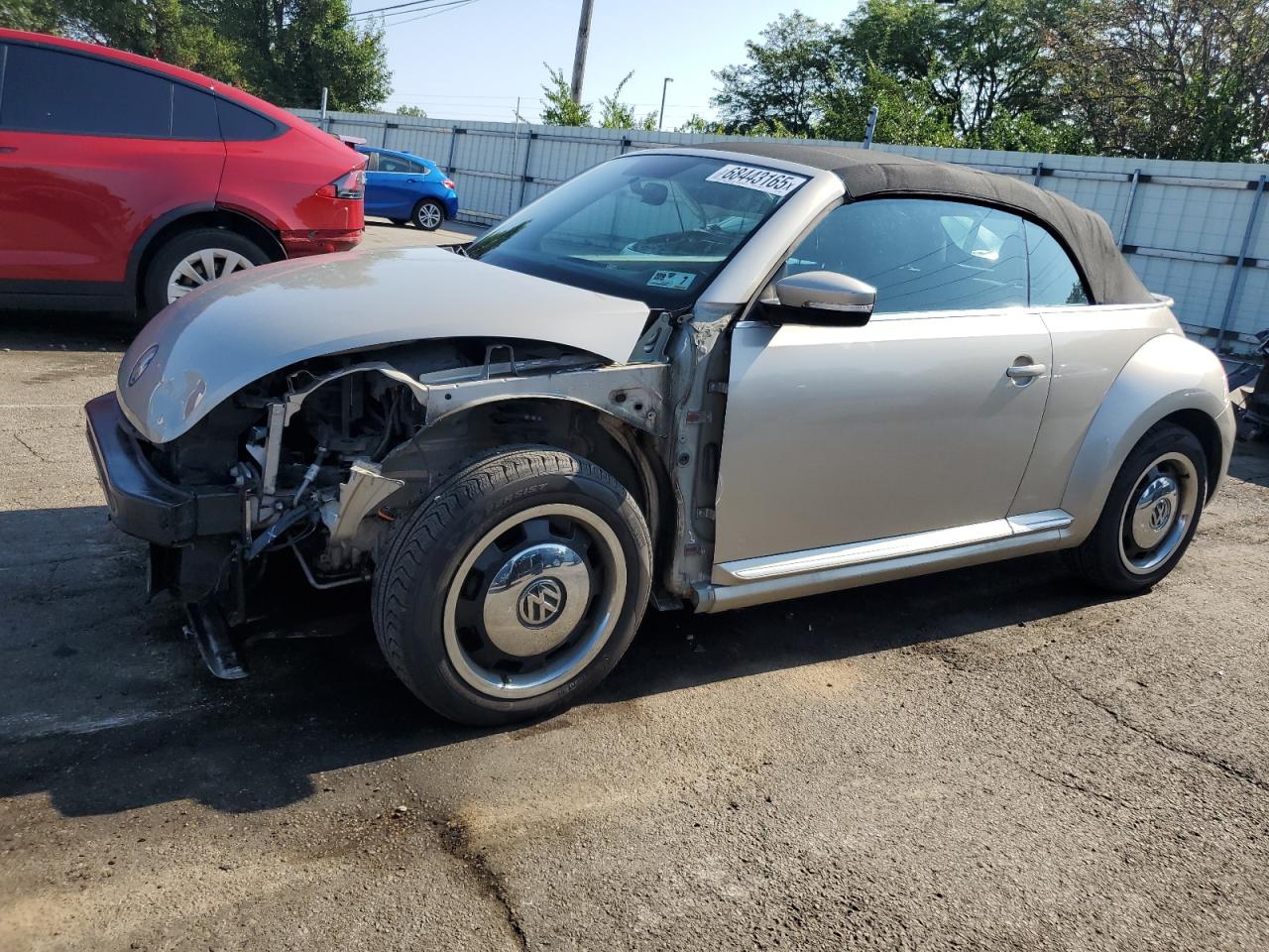 VOLKSWAGEN BEETLE 2013