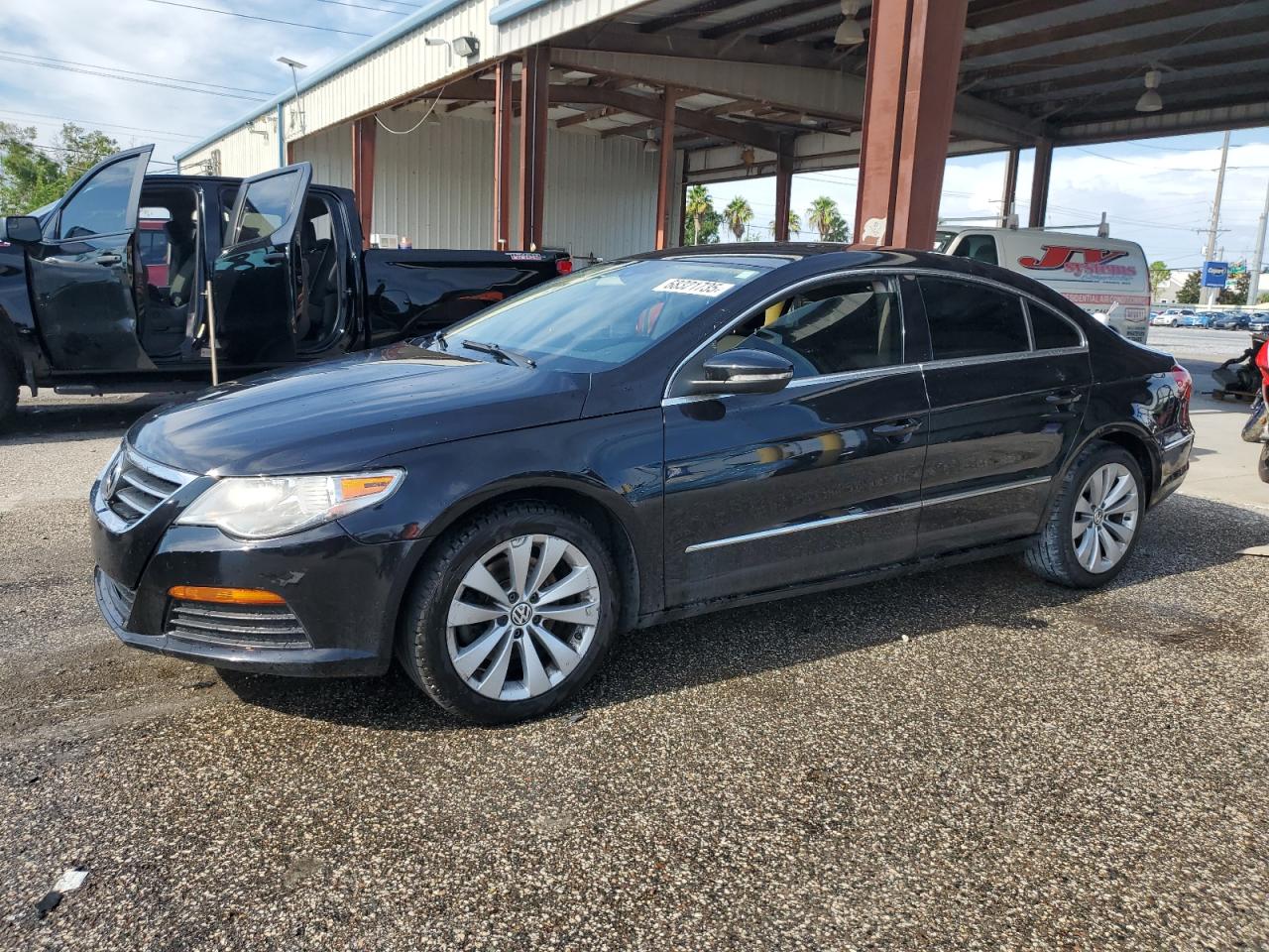 VOLKSWAGEN CC SPORT 2011