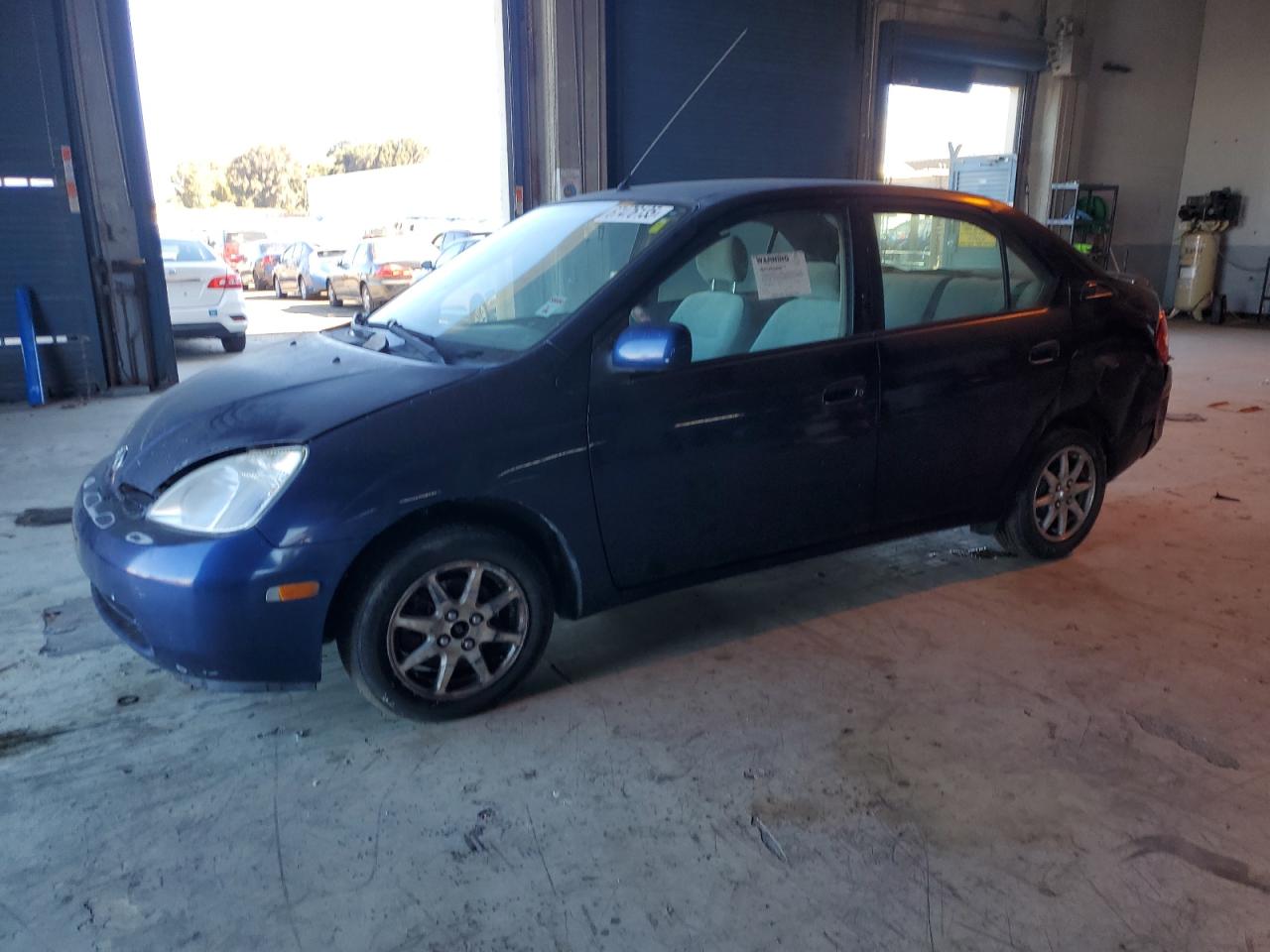 TOYOTA PRIUS 2003
