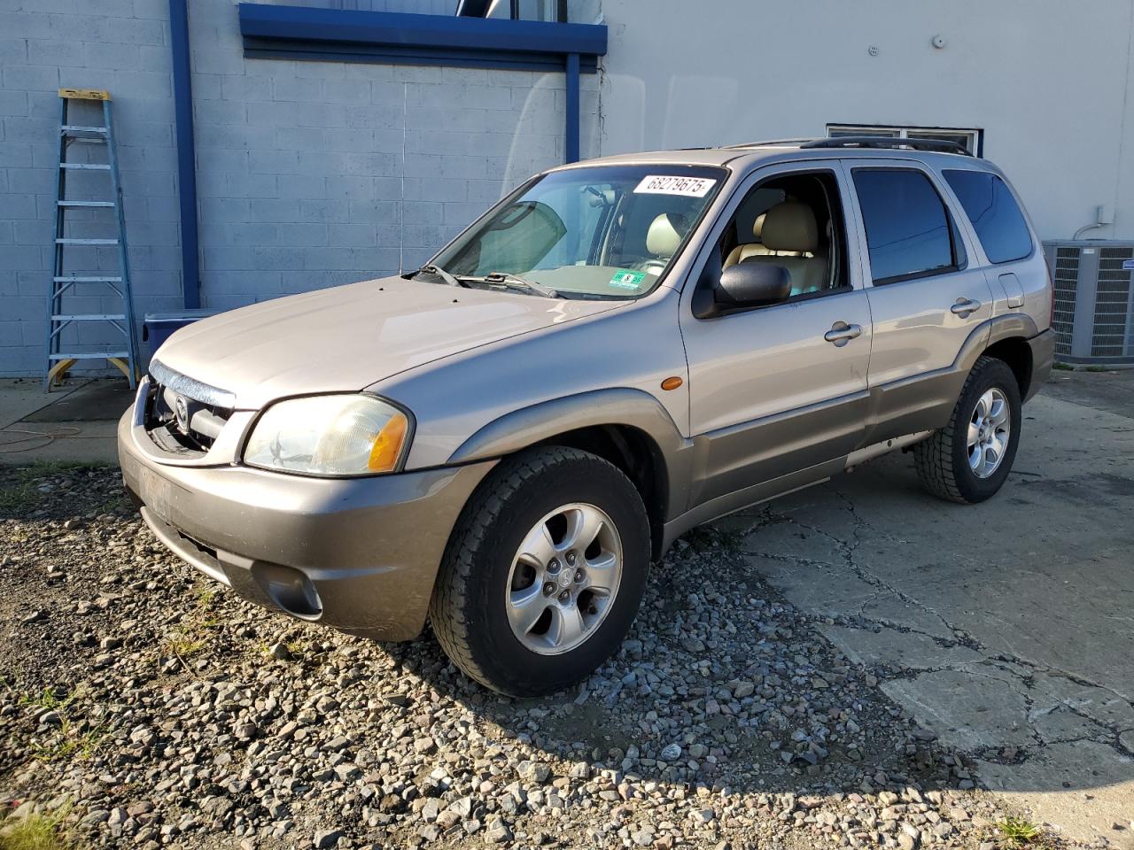 MAZDA TRIBUTE LX 2002
